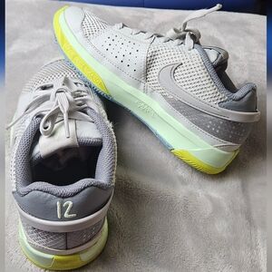 Nike Boy’s Grey and Green Sneakers Size 4Y